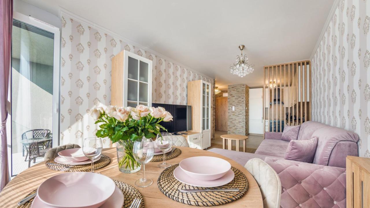 Z 1 Sypialnia Retro Deluxe 60 F Perlowa Przystan - Apartment