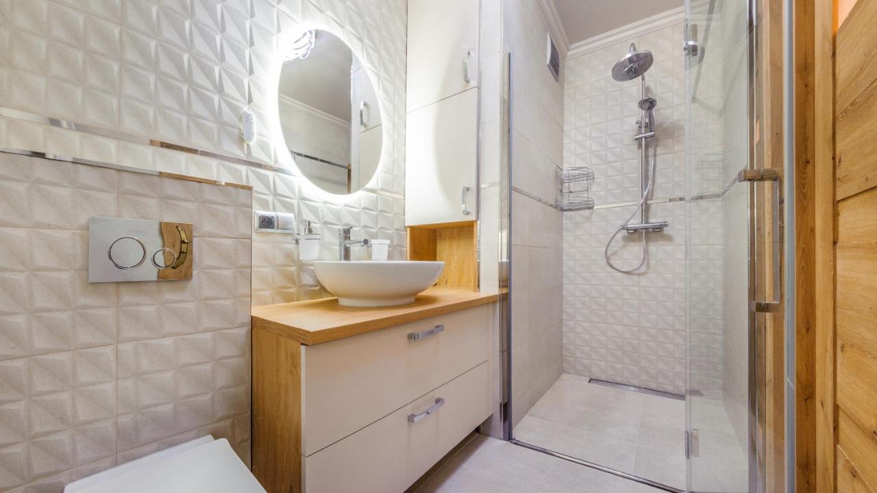 Z 1 Sypialnia Retro Deluxe 60 F Perlowa Przystan - Apartment